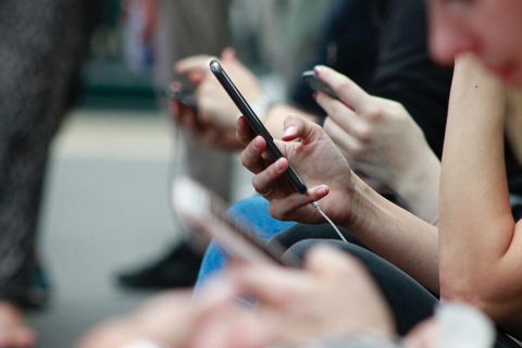 被華為反超，一季度iPhone在全球智能手機市場份額降至第三